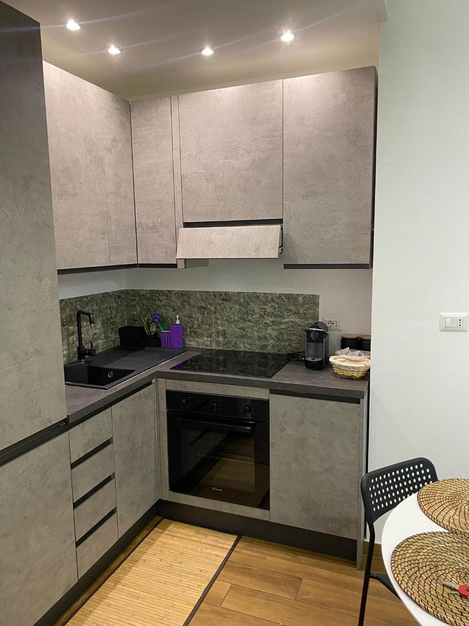 Apartment Red Roses Domus Rome