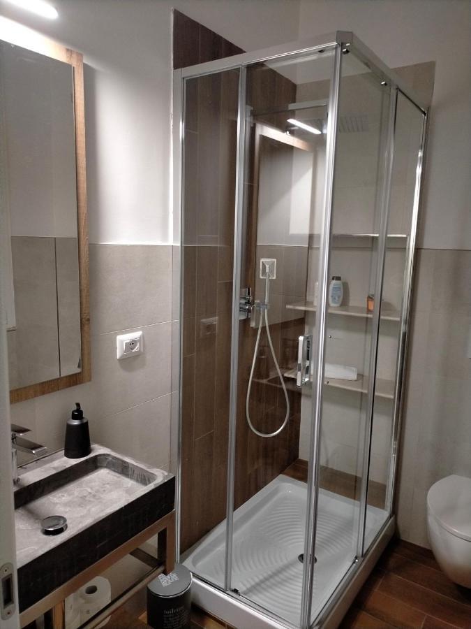 Red Roses Domus Apartment Rom